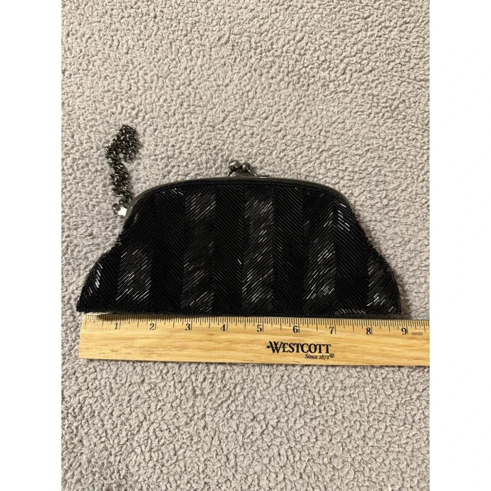 THE LIMITED Beautiful Beaded Clutch Wristlet Purse Kiss Lock Wedding Formals